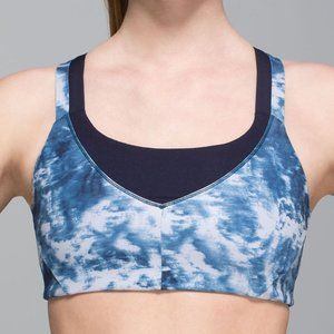 Lululemon On Your Way Bra Blue Tie Dye Print (size 6)